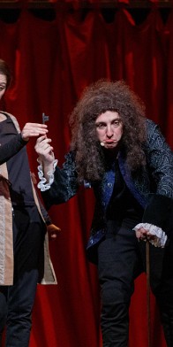 2018-12-14-144741-tstock-moliere