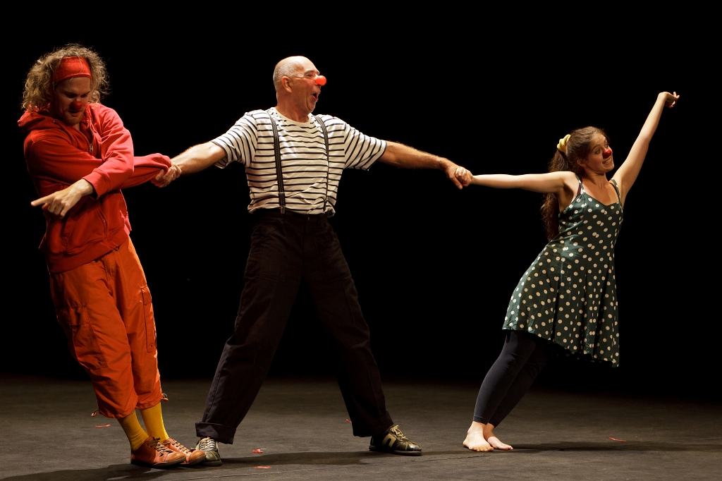 2011-06-28-212834-tusine-crik-atelier-OK.jpg - theatre de l'usine